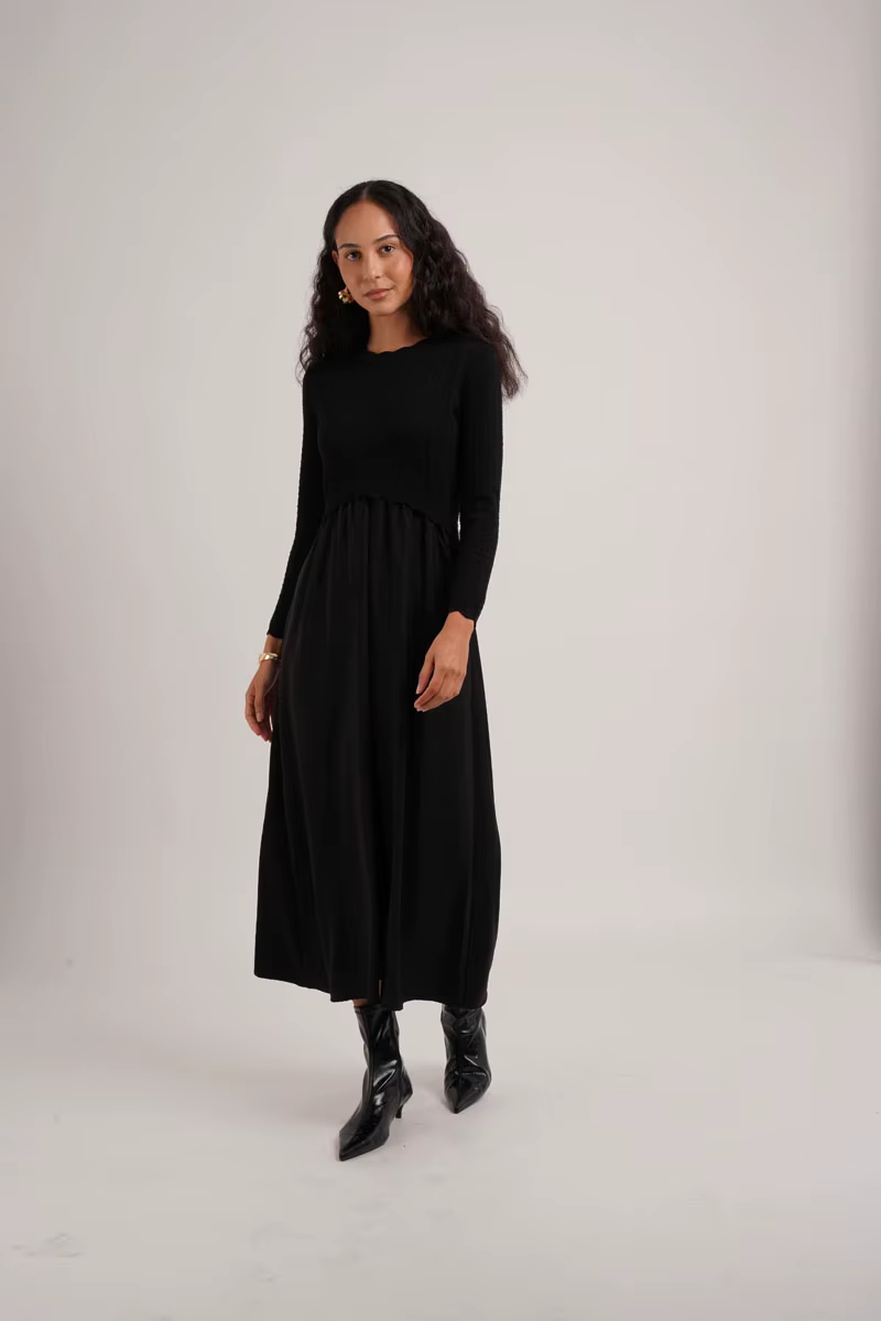 Knitted Satin Maxi Dress – Burgundy