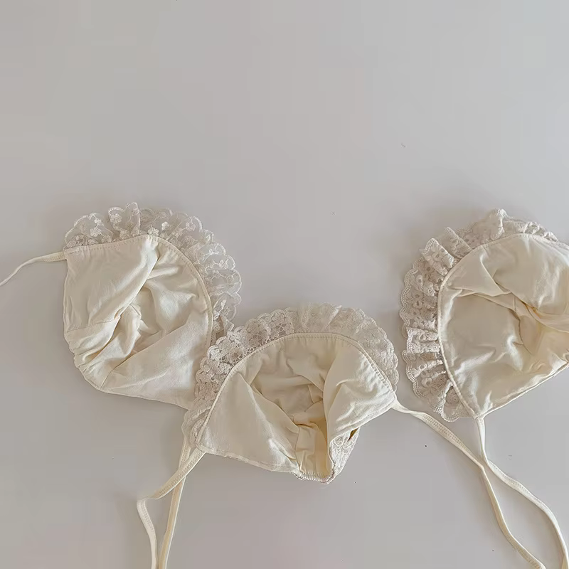 Lace Ruffle Bonnet