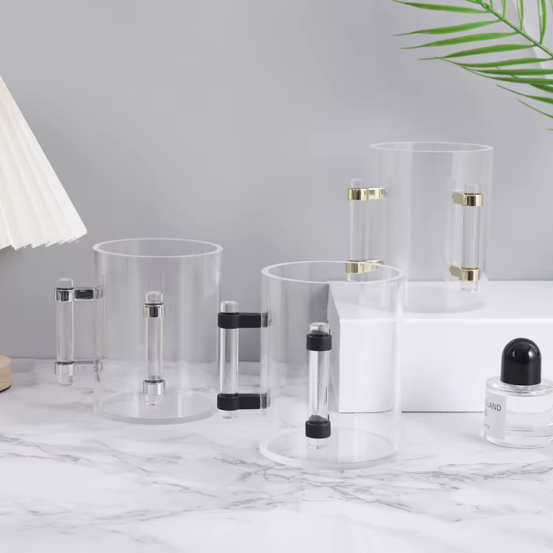 Lucite Netilat Yadayim Washing Cup