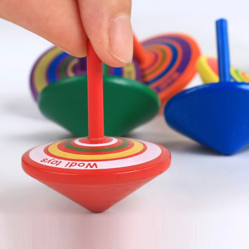 Wooden spinning tops (10) – Lilvelle Chanukah party finds