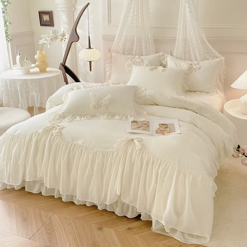 White Ruffle Duvet Set