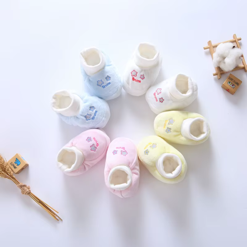 Baby Soft-Sole Shoes from Bloom Family Fashion on AliExpress