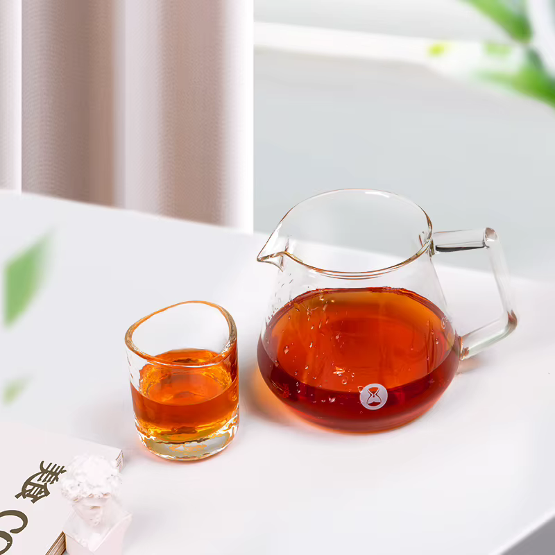Clear Glass Serving Pitcher
