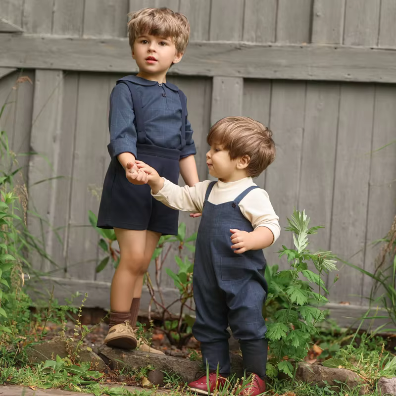 Navy Windowpane – Shorts With Straps