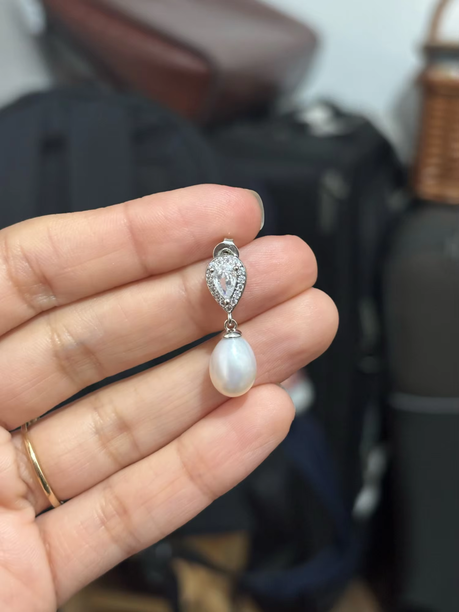 Pearl Drop Earrings