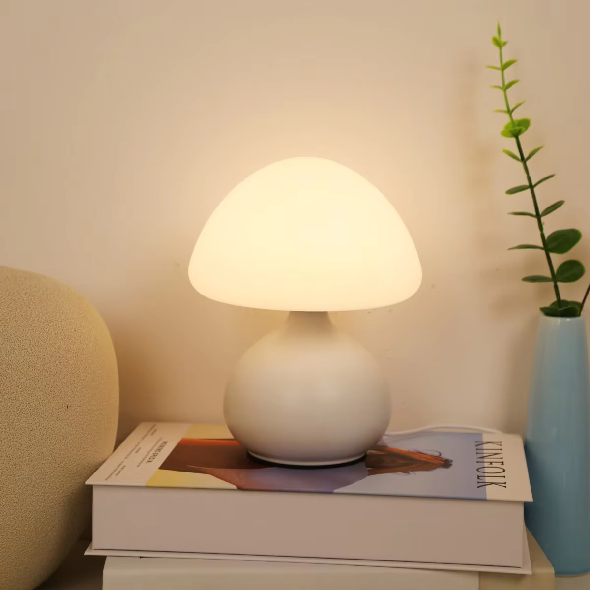 Mushroom Glow Table Lamp