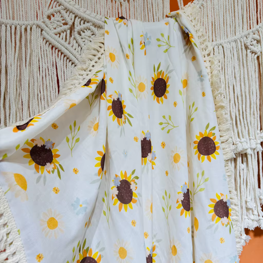 Organic Cotton Muslin Swaddle – Many Designs
