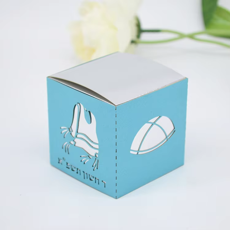 Upsherin Scissors & Tzitzit Square Favour Boxes