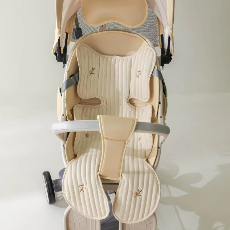 Embroidered Bear & Bunny Pram Liner