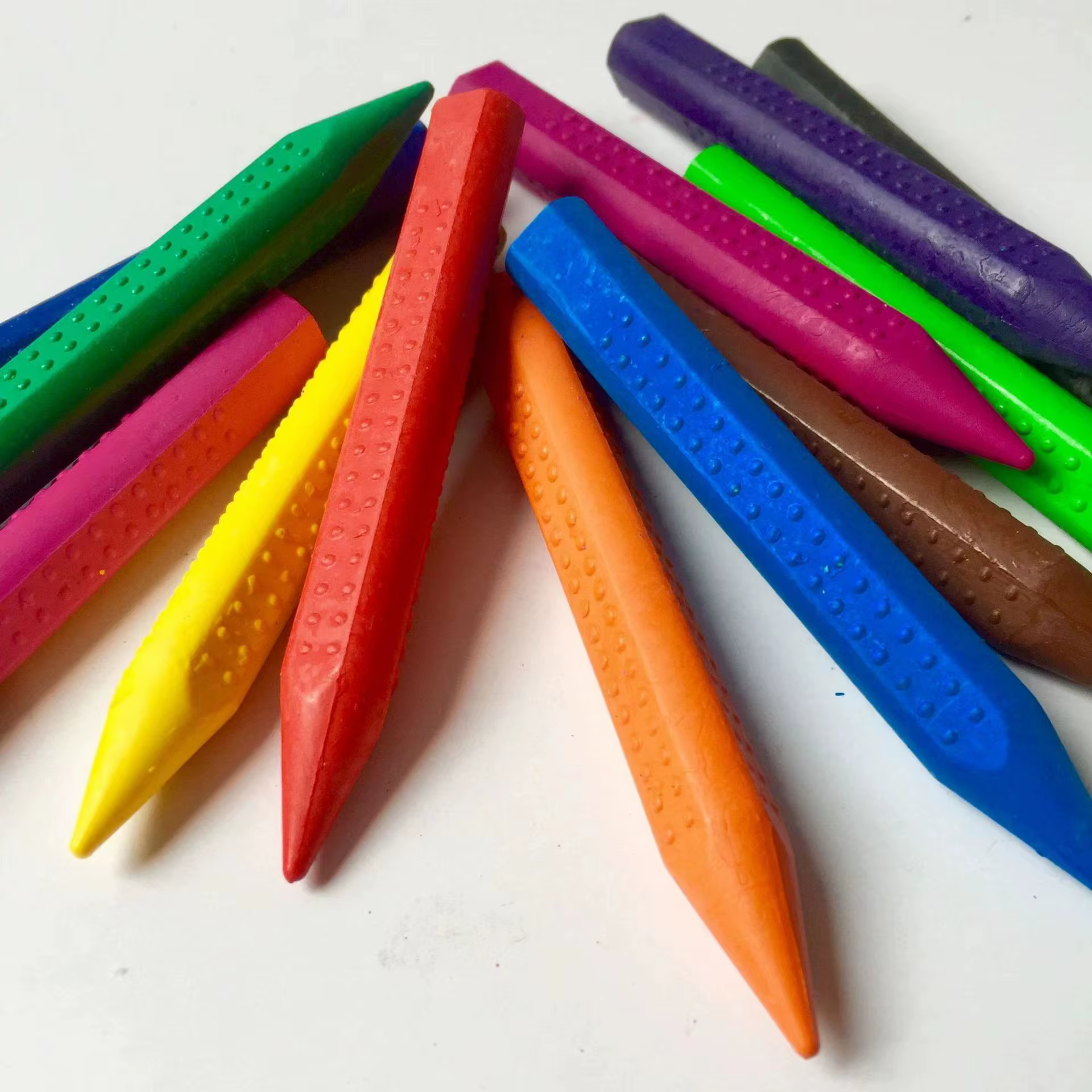 Washable Crayons (12)