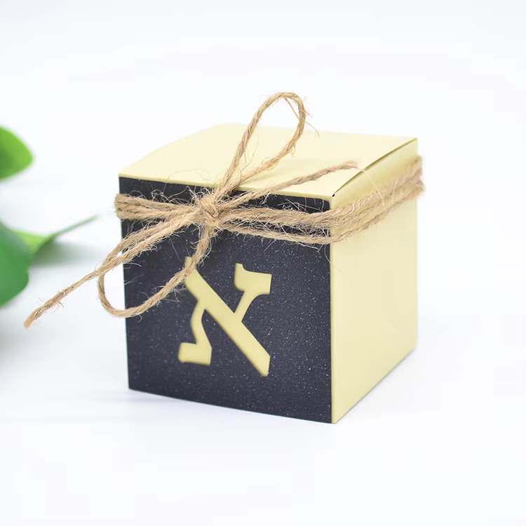 Upsherin Pekelach Boxes with Custom Tag