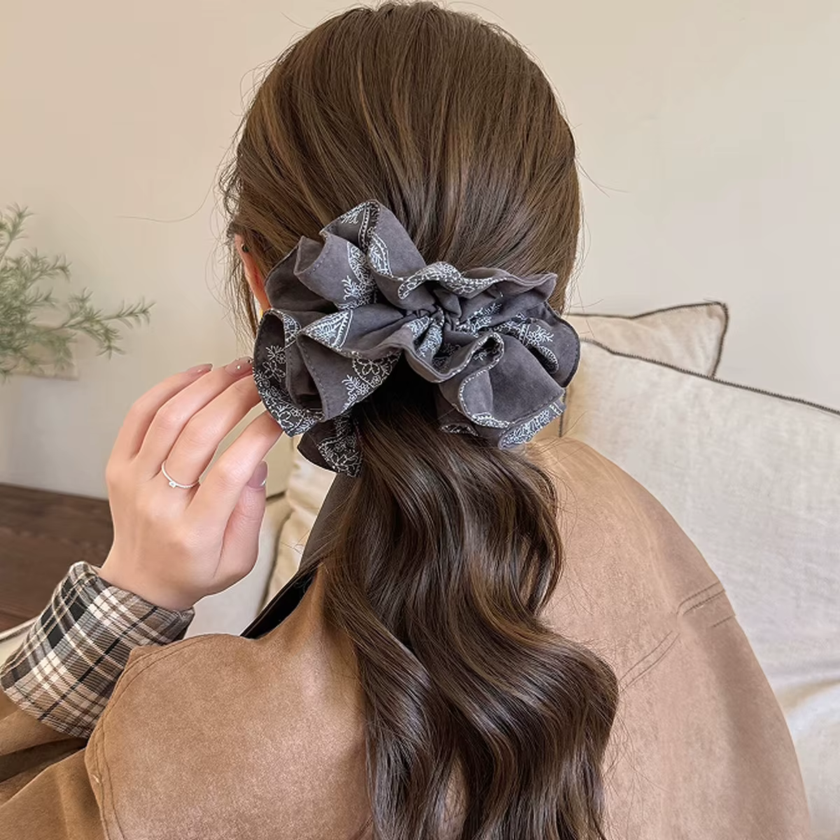 Korean Retro Cashew Flower Double-Layered Large Intestine Hair Tie
