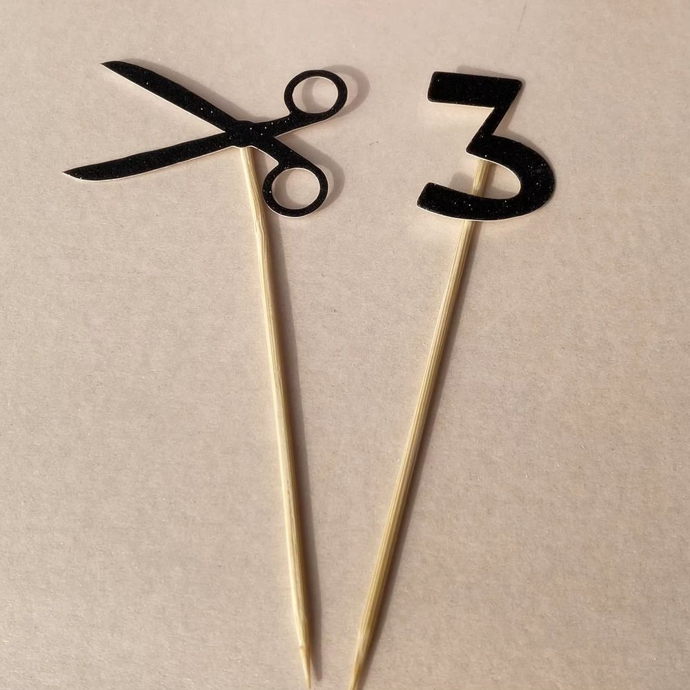Glitter Scissors Cupcake Toppers – 16 Pack