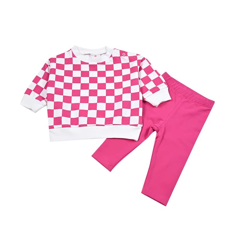 Balanced Structure Collection – Pink Sweater