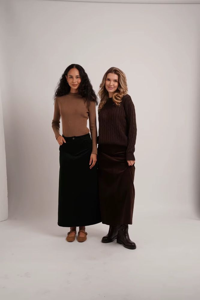 Retro Corduroy Collection – Dark Green Mockneck
