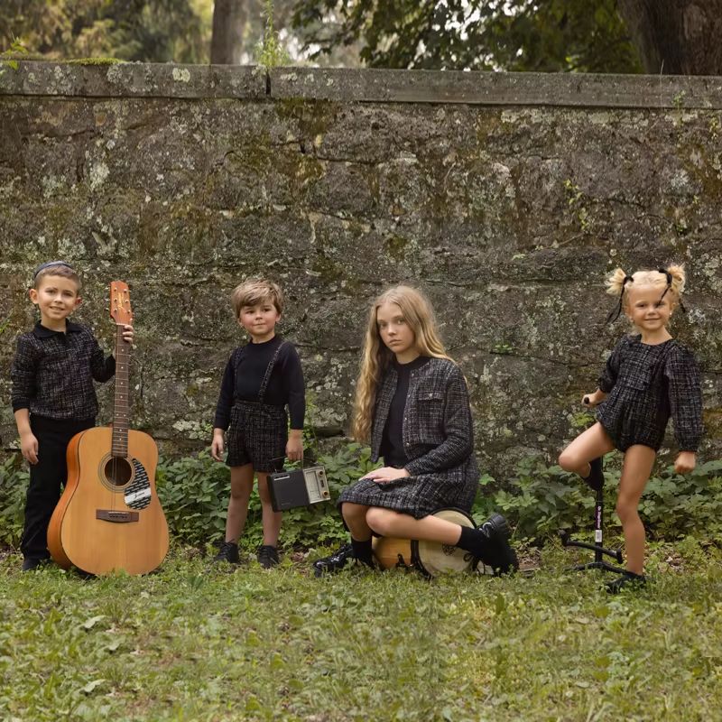Midnight Tweed – Family Collection