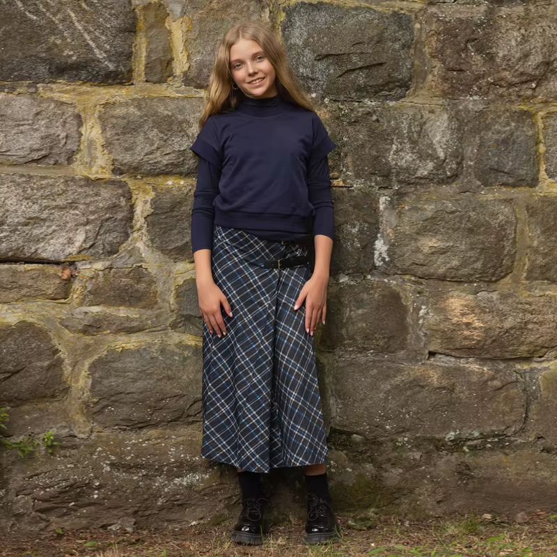 Woodland Plaid Collection – Navy Skirt