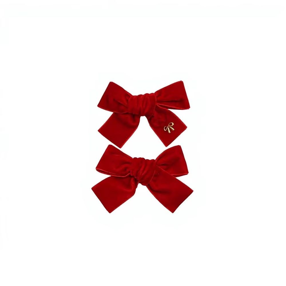 Red Mini Velvet Bow Clip – Ali Picks AW26